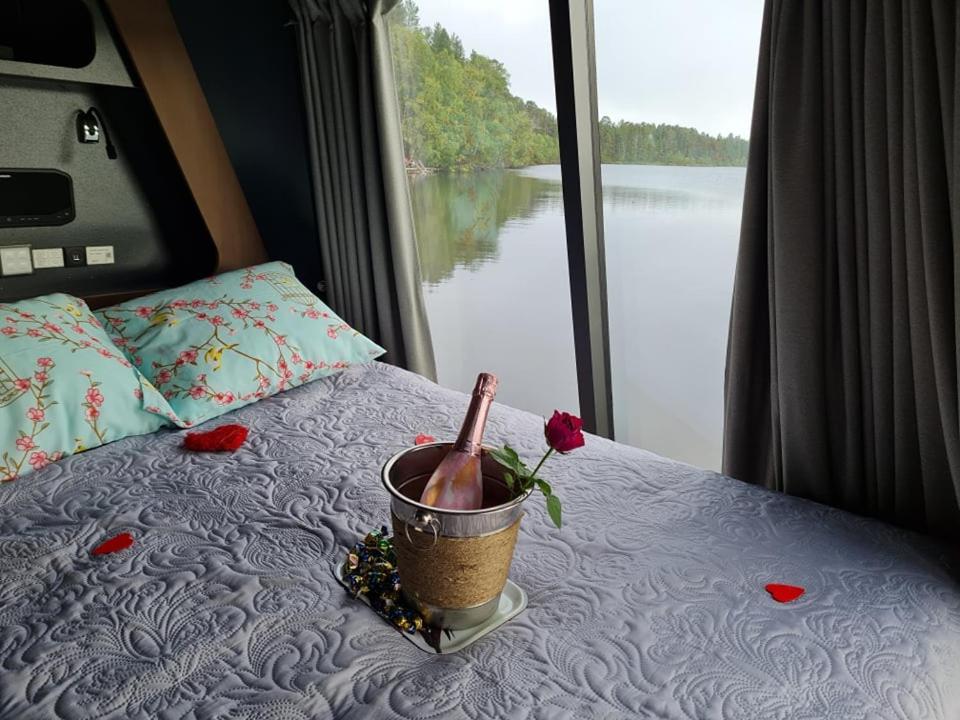 Neljaen Tuulen Tupa Bed & Breakfast Kaamanen Eksteriør bilde